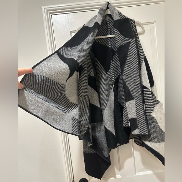 Cejon plaid wool blend sweater vest shawl wrap geometric - Picture 5 of 12